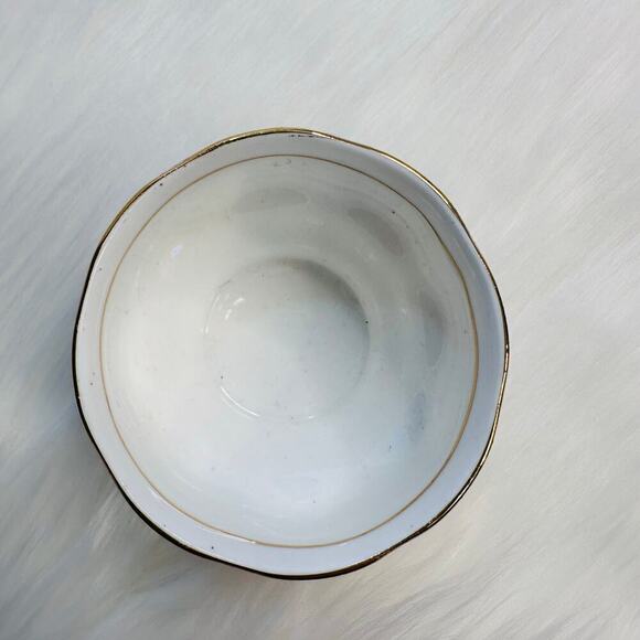 Vintage Royal Albert Bone China Rose Chintz Sugar Bowl - Picture 2 of 5